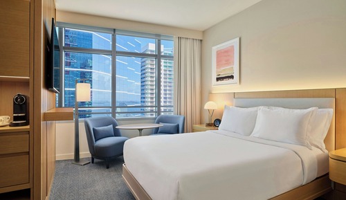 Standard Room, 1 Queen Bed