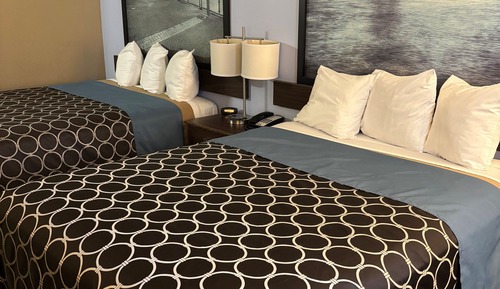 Room, 2 Queen Beds, Non Smoking