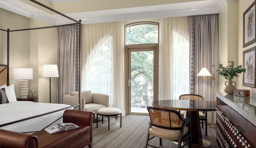 Room, 1 King Bed, Balcony (Luxury Spa Room)