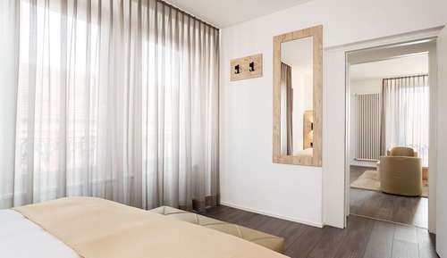 Junior Studio Suite