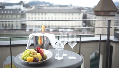 Double Room, Balcony, River View (16m²)