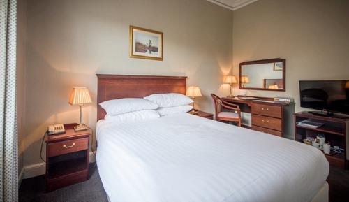 Classic Double Room (1 Adult)