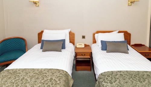 Classic Twin Room (Bay View)