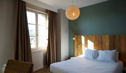 Classic Room, 1 Queen Bed, Non Smoking