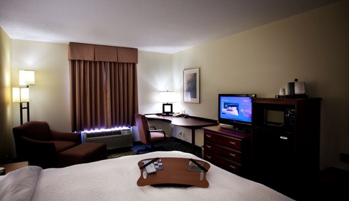 Room, 1 King Bed, Non Smoking