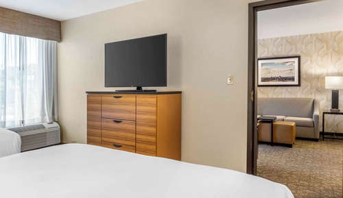 Suite, 2 Queen Beds, Accessible (Sofa Sleeper, Tub, 2 Rooms)