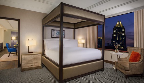 Presidential Room, 1 King Bed, City View