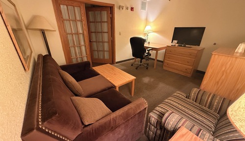 Suite, 1 King Bed with Sofa bed, Non Smoking