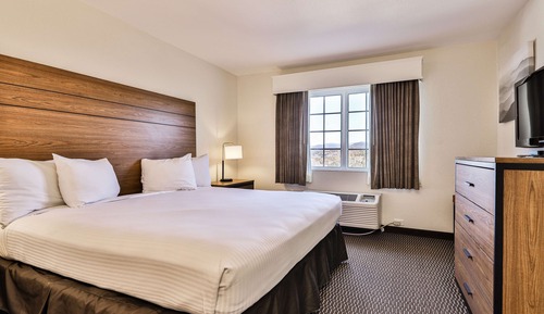 Suite, 1 King Bed, Non Smoking, Refrigerator & Microwave (with Sofabed)