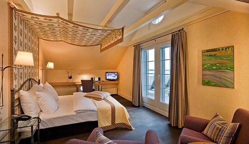 Deluxe Double Room, Patio, Lake View