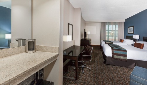 Room, 2 Queen Beds, Hearing Accessible, Non Smoking (Walk-in Shower)