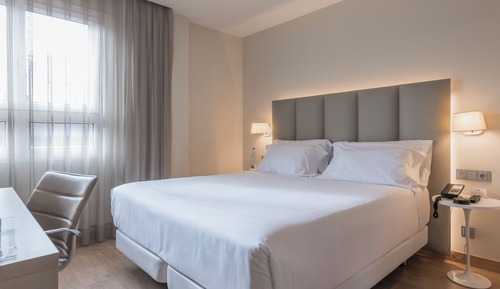 Superior Double Room, City View