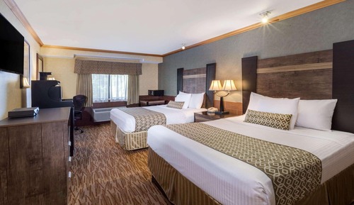 Deluxe Room, 2 Double Beds, Non Smoking