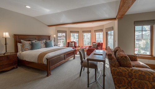 Deluxe Room, 1 King Bed
