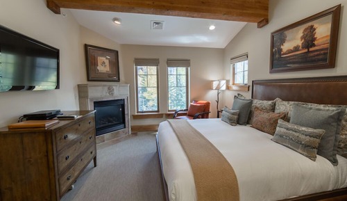 Two Bedroom Suite with Two Kings