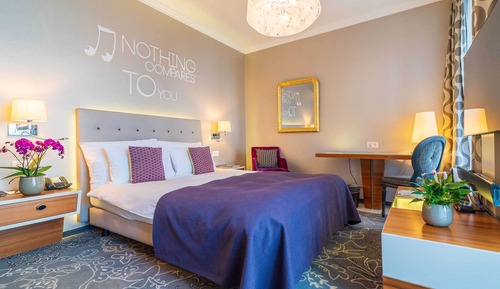 Style Double Room City View