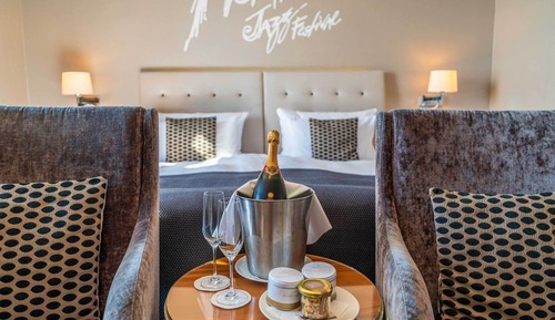 Lifestyle Living Suite