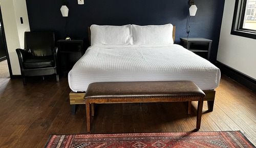 Standard Room, 1 King Bed