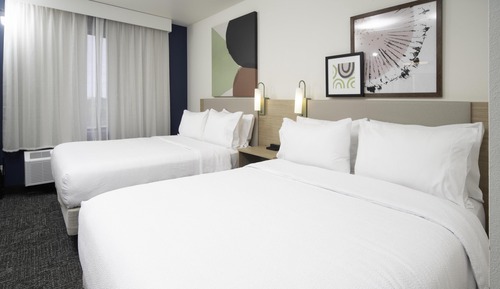 Studio, 2 Queen Beds