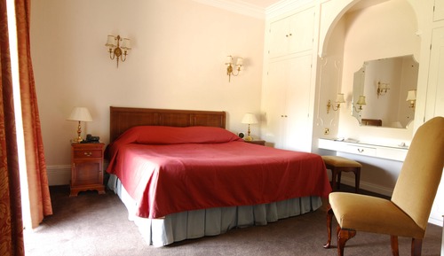 Standard Room (1 Double Bed)