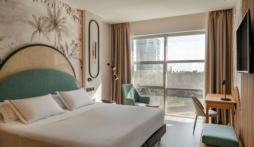 Premium Double Room Single Use