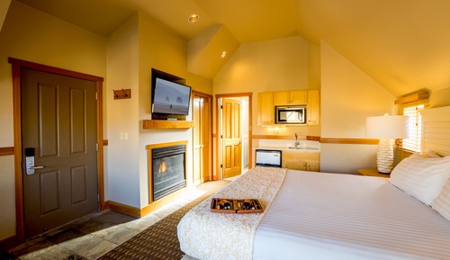 King Studio (Non-View, Pet Friendly)