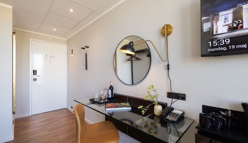 Superior single room