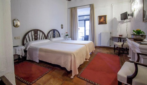 Twin Room, Mountain View