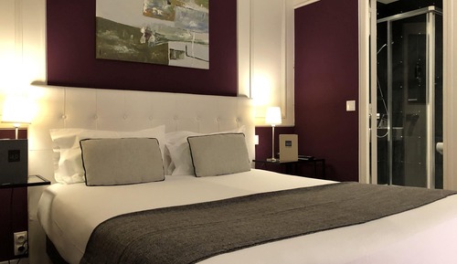 Classic Double or Twin Room