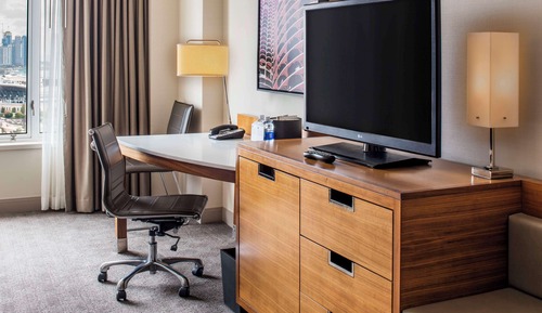 Room, Multiple Beds, City View (1 Queen Bed and 1 Double Bed)