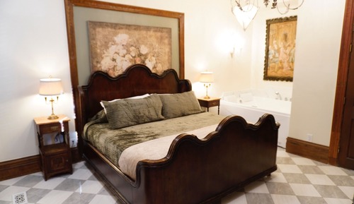 The Tiffin Room