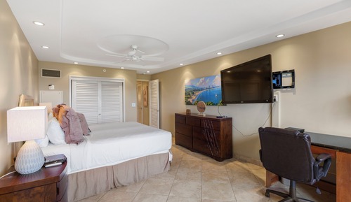 Condo, 1 Bedroom (1111)