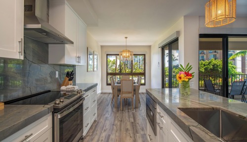 Condo, 3 Bedrooms (143)