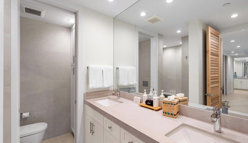 Condo, 2 Bedrooms, Ocean View (133)
