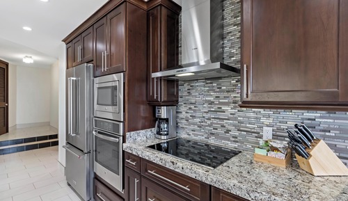Condo, 2 Bedrooms (155)