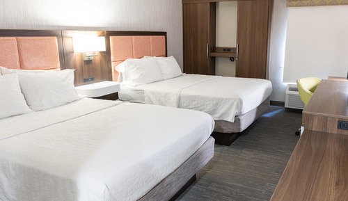 Room, 2 Queen Beds, Non Smoking
