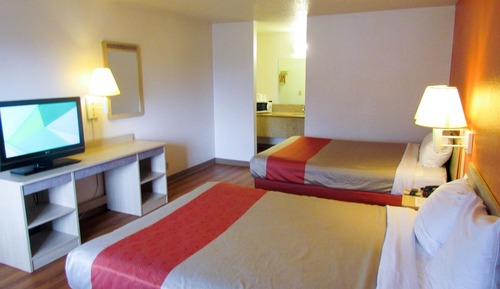 Standard Room, 1 Queen Bed, Non Smoking