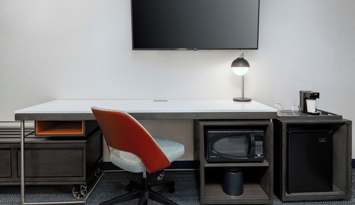 Room, 1 King Bed with Sofa bed (Hearing Accessible)