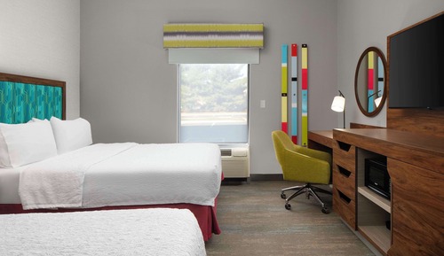 Room, 2 Double Beds, Accessible (Mobility & Hearing, Roll-in Shower)