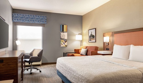 Standard King with Sofa Bed