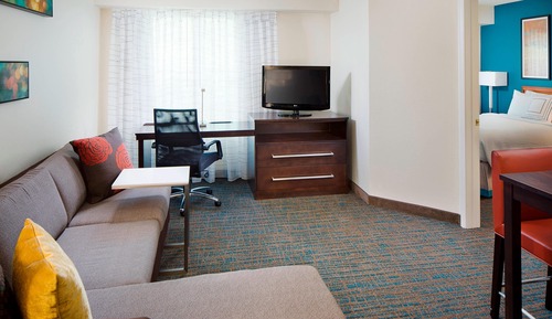 Suite, 1 Bedroom (Mobility/Hearing Accessible, Tub)