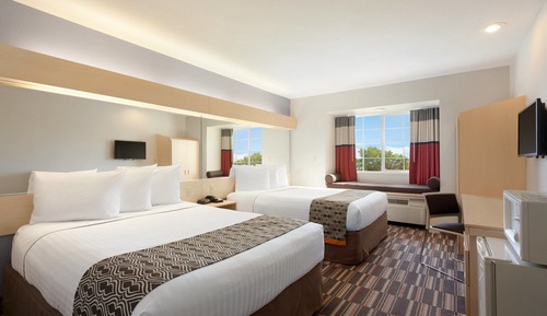 Standard Room, 2 Queen Beds, Accessible