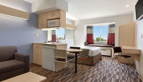 Suite, 1 Queen Bed with Sofa bed, Non Smoking