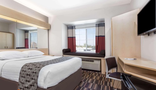 Room, 1 Queen Bed, Non Smoking