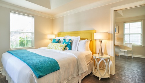 Room, Patio (Bungalow)