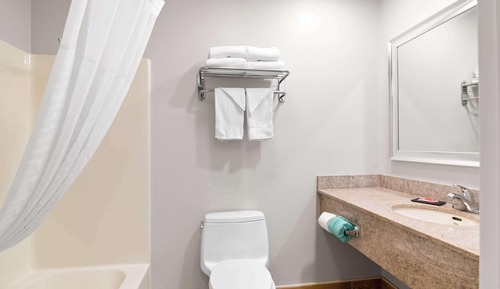 Standard Room, 2 Queen Beds, Non Smoking