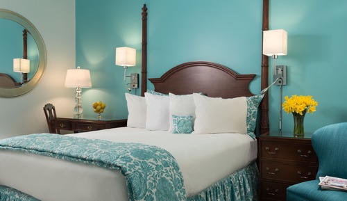 Deluxe Room, 1 Queen Bed