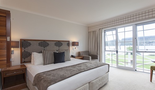 King Room, Lake View