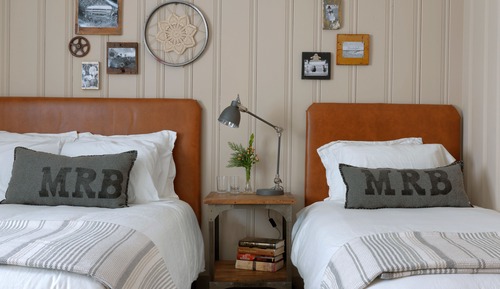 Barn: 1 Queen 1 Single (2nd Floor)