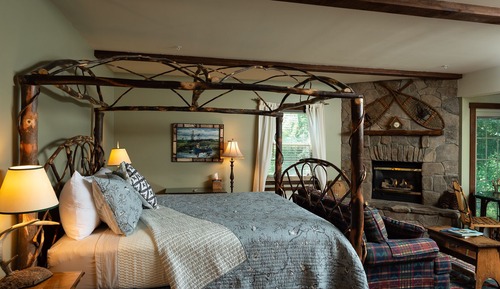 Luxury Room, 1 King Bed, Patio (ADIRONDACK)